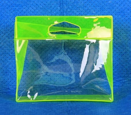 EN71 Die Cut PEVA Storage Bags Handle Plastic Travel Bag For Toiletries ISO9001